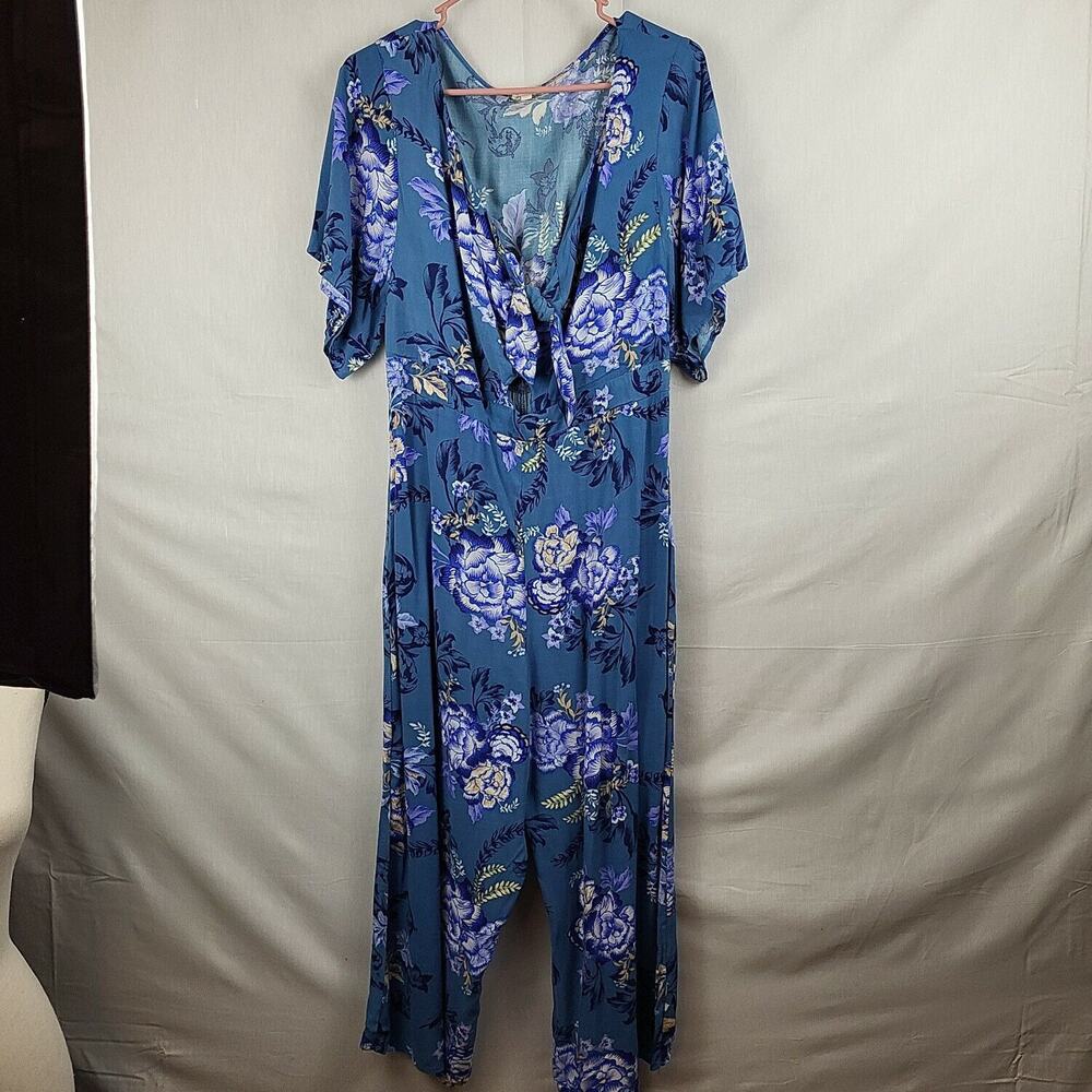 Eyeshadow‎ Womens Blue Floral Short Sleeve V Neck One Piece Romper Size Large